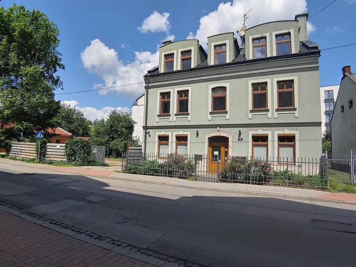 999 Aparthostel Cracovia 0*,  Polonia