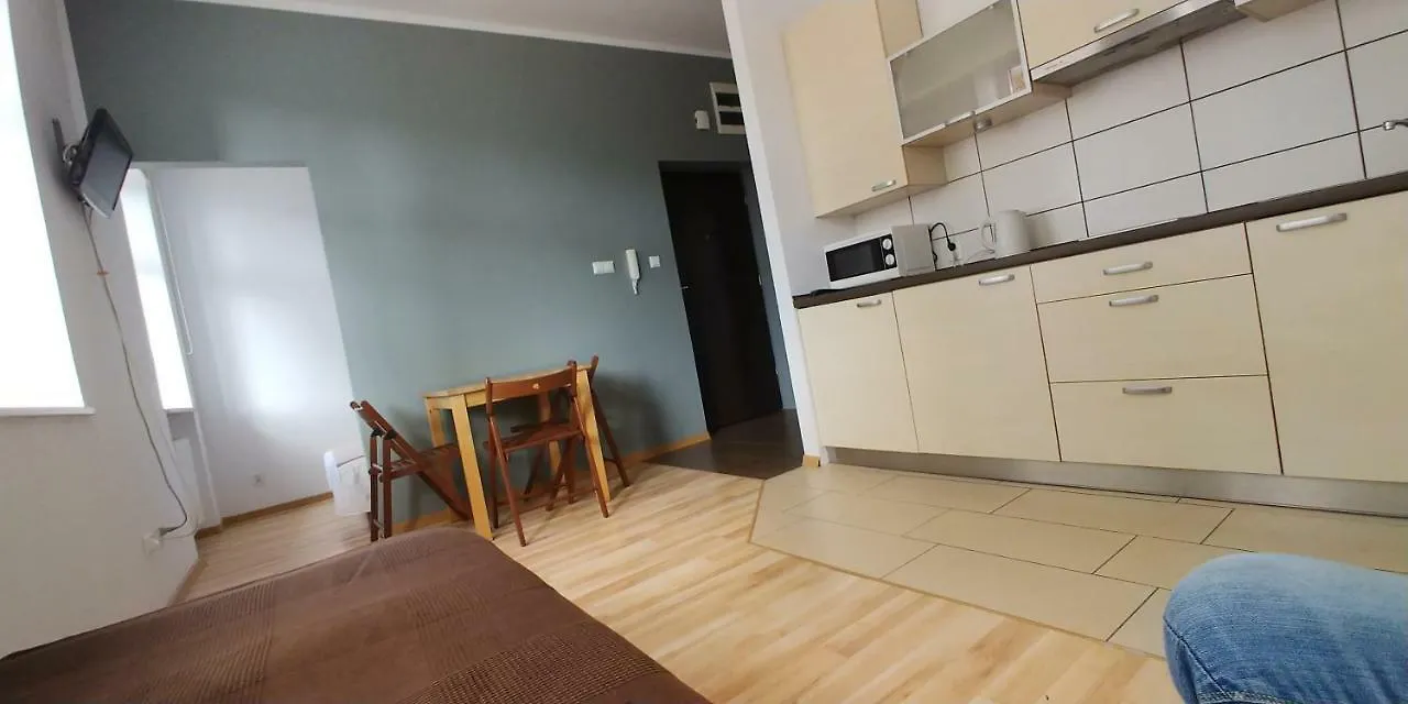 999 Aparthostel Cracovia Hostal